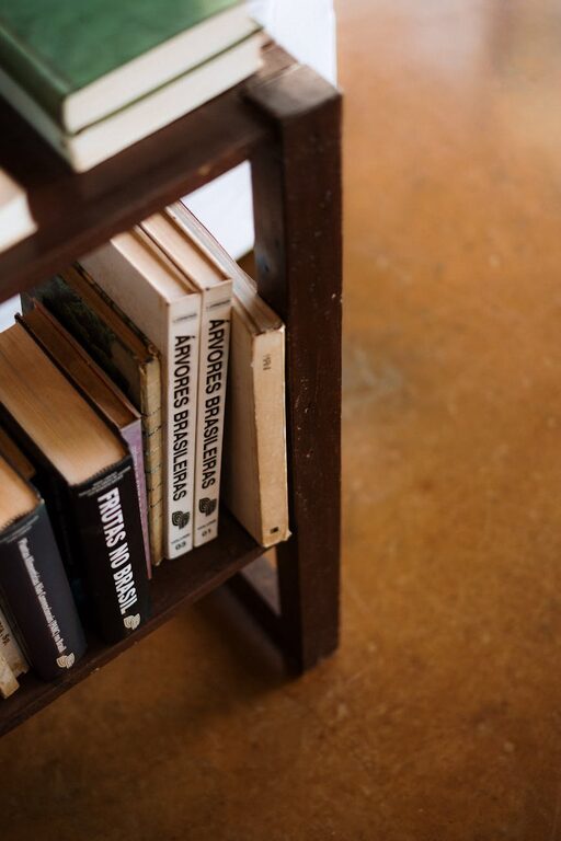 How to Build a Simple Reading Habit: A Beginner’s Guide